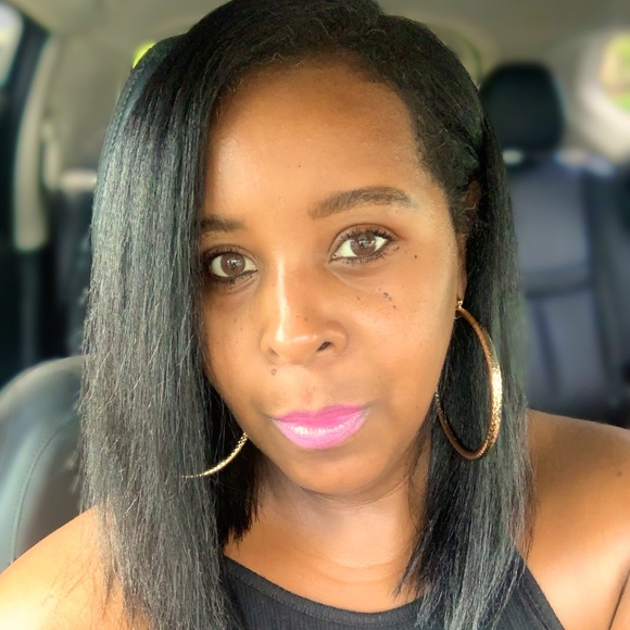 Meet your Posher, Keidre - Picture 1 of 1